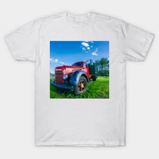 Vintage Farm Truck T-Shirt